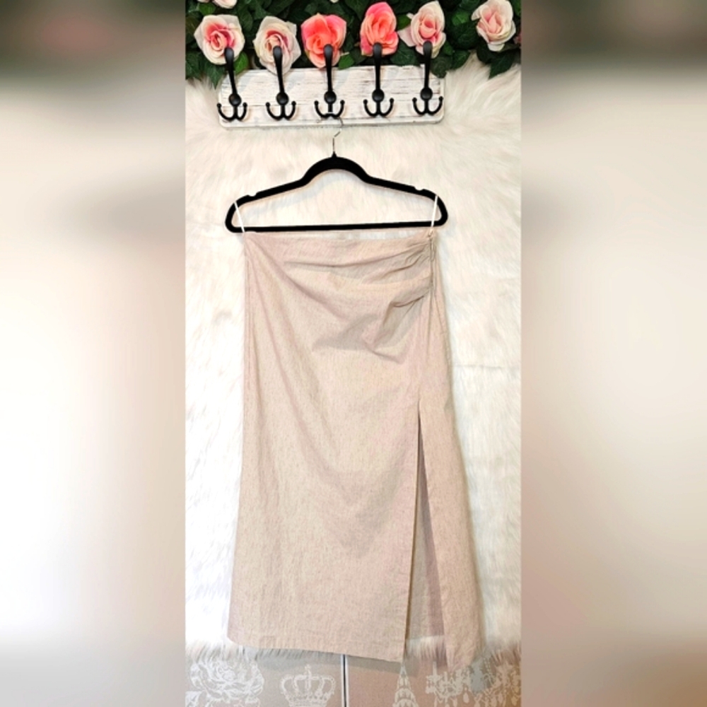 Elegant Cream Strapless Dress